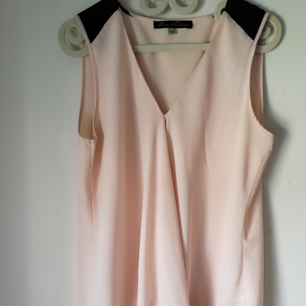 🛍Rose and Olive flowing pink top🛍